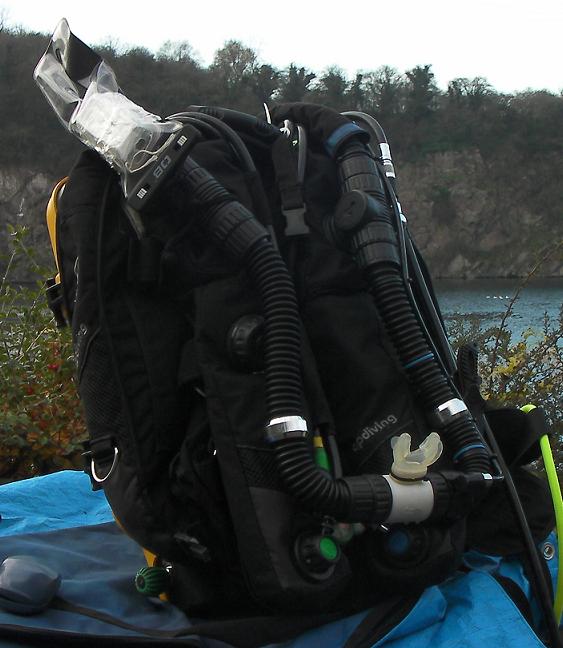 Rebreather with tracker